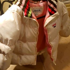 Size 4~ Toddlers~ London Fog white and pink heavy winter coat